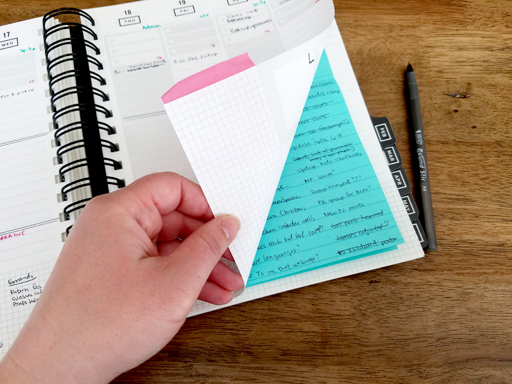 Tips to organize your brain, like: keep your on-going task list on next week's planner page so you can easily review it when you plan your week. #planner #plannertips #organize #productivity