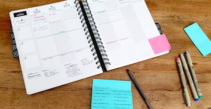 Organize your frazzled brain in three easy steps. #productivity #momlife #plannerlife
